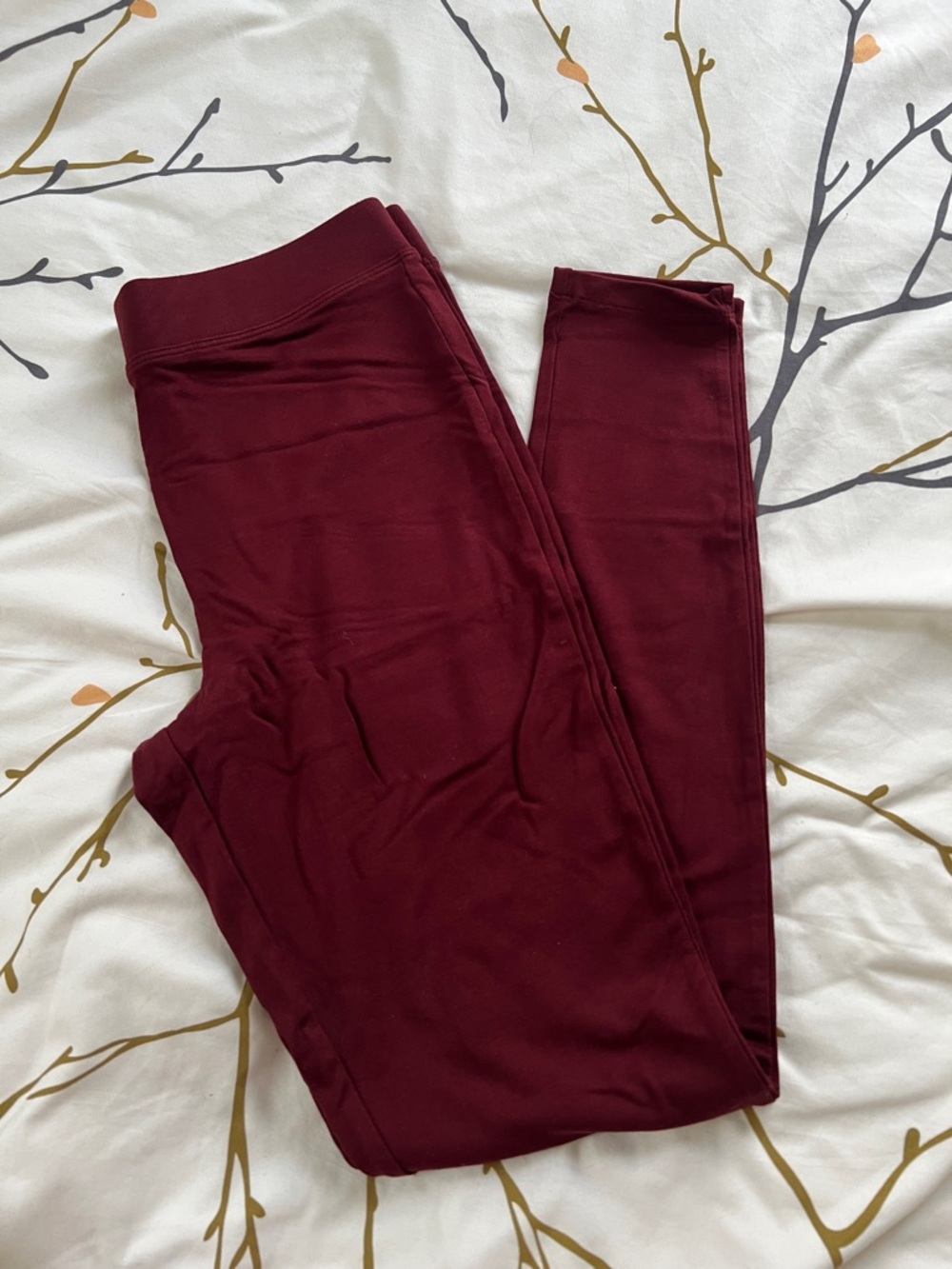 GAP burgundy basic leggings